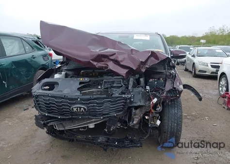 2019 Kia Sorento 2.4L Lx из США, поврежденный, VIN 5XYPG4A35KG576447